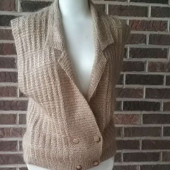 Linda Allart for Ellen Tracy Fuzzy Mohair Vest - Picture 1 of 8